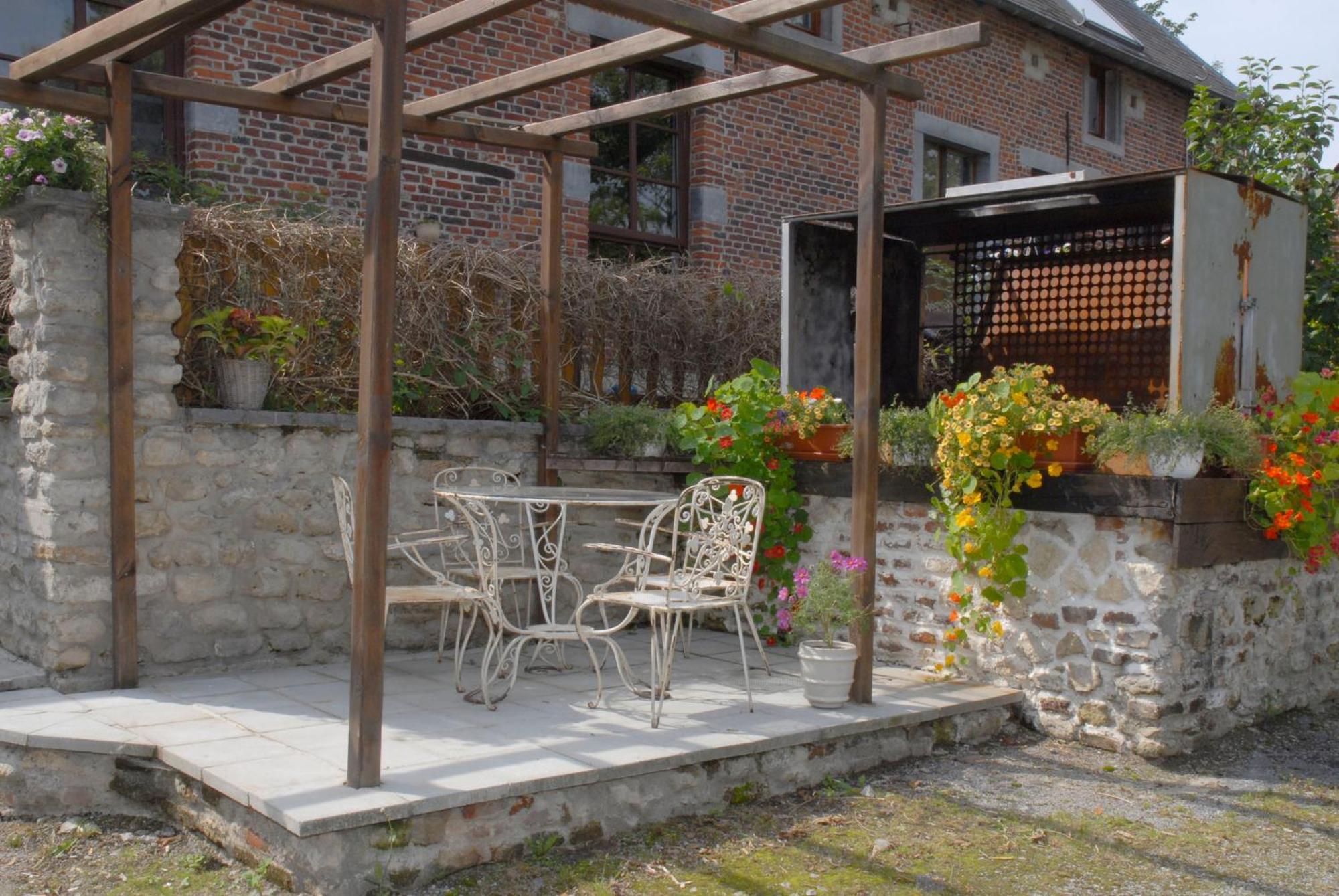 Hotel Restaurant La Ferme De Grambais Nivelles Exterior foto